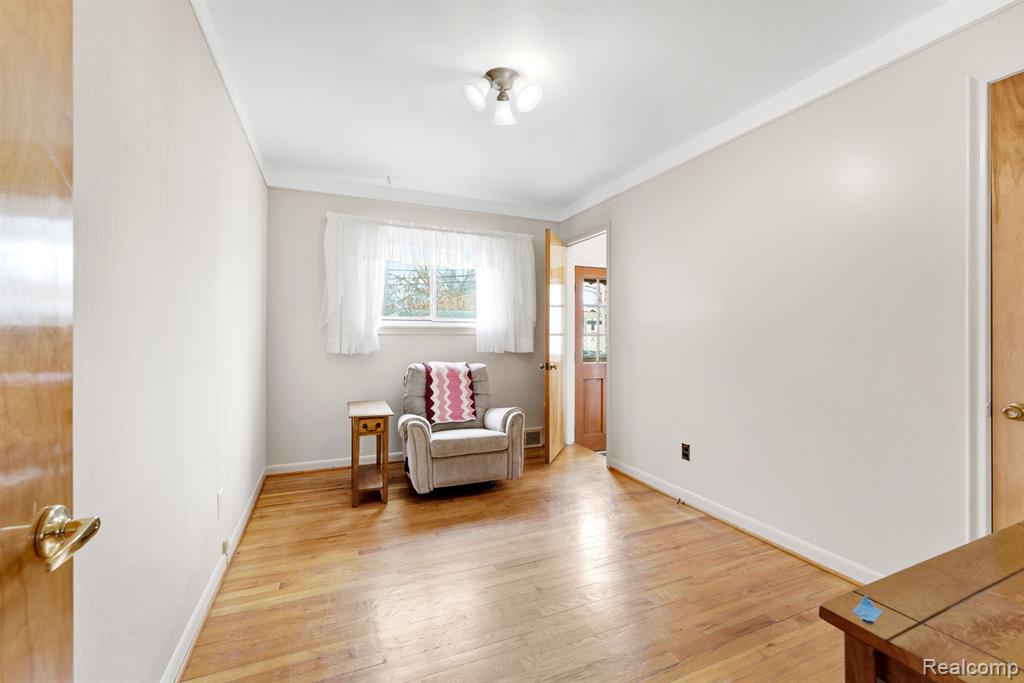 15225 Poplar Street, Southgate, MI 48195 — Photo 15