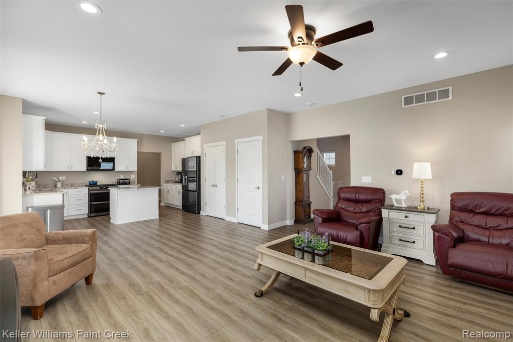 6097 Summerbrooke Circle, Fowlerville, MI 48836 — Photo 7