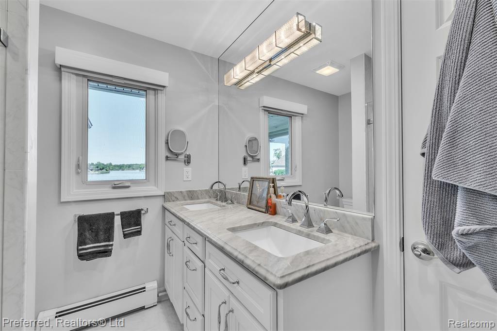 7660 Maceday Lake Road, Waterford, MI 48329 — Photo 43