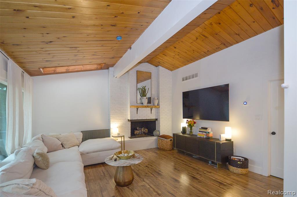 4274 WENDELL Road, West Bloomfield, MI 48323 — Photo 5