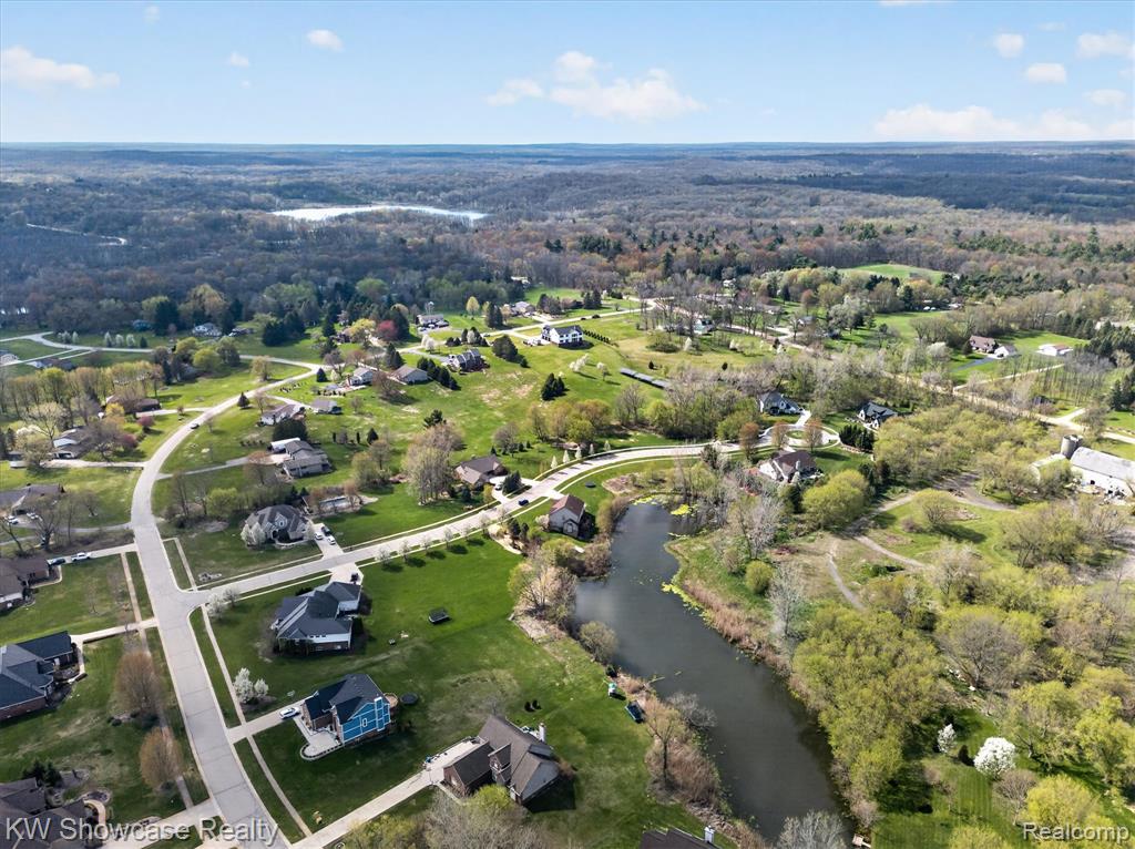 1881 Reidsview Drive, White Lake, MI 48383 — Photo 59