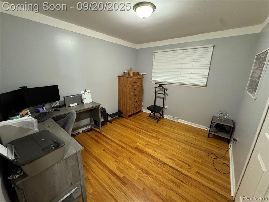 4121 Anthony Drive, Sterling Heights, MI 48310 — Photo 8