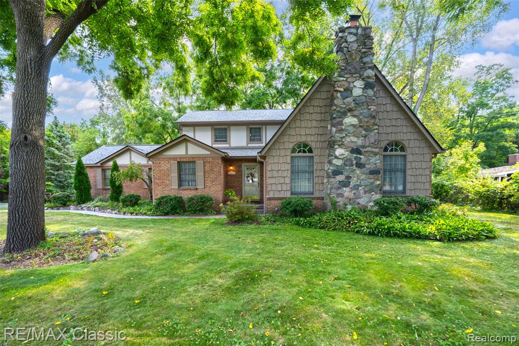 43421 Cottisford Street, Novi, MI 48167 — front exterior