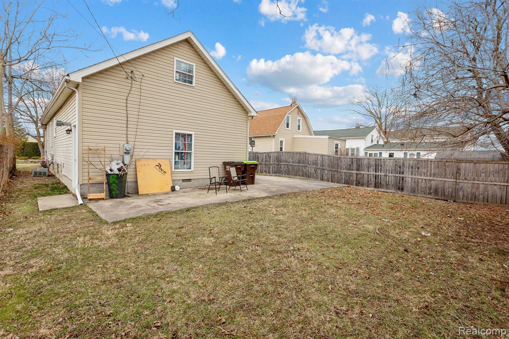 825 BACON Street, Monroe, MI 48161 — Photo 26