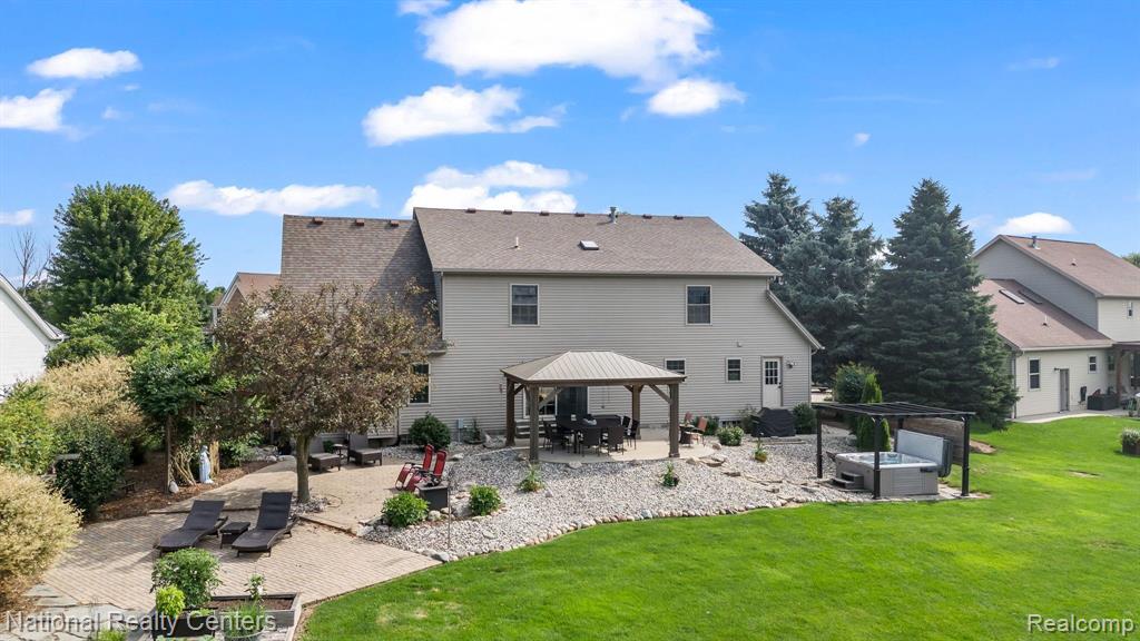 391 MCINTOSH, Almont, MI 48003 — Photo 6