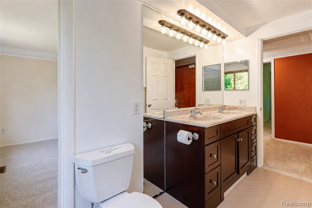 45429 Brunswick Drive, Canton, MI 48187 — Photo 43