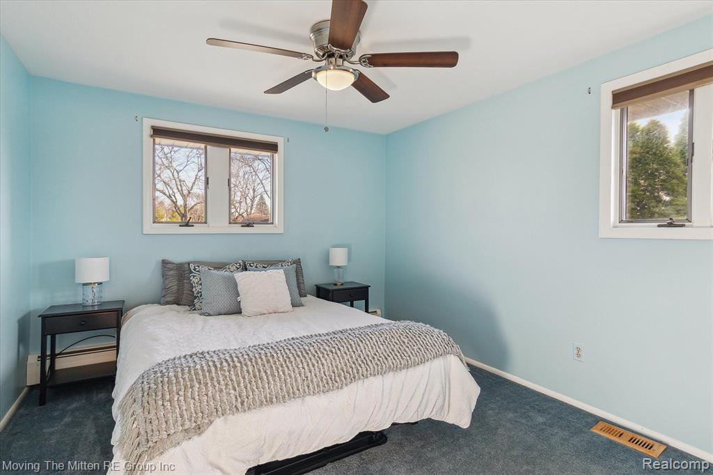 47853 N SHORE Drive, Van Buren, MI 48111 — Photo 23