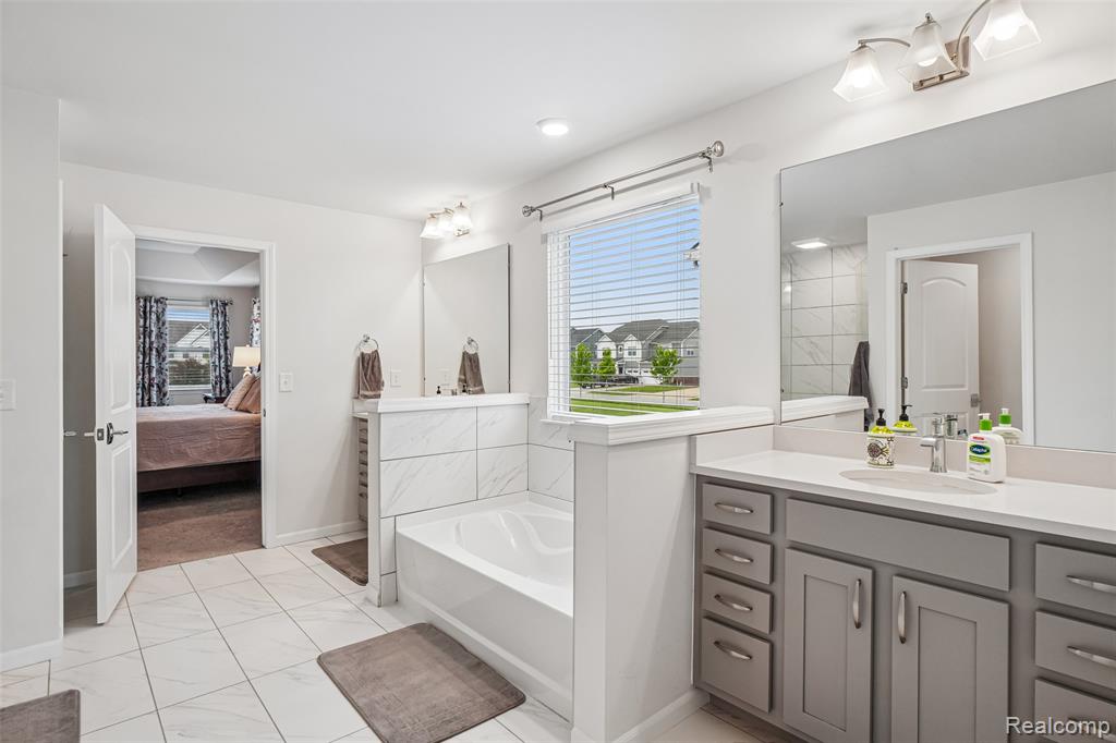53217 Bay Laurel Lane, South Lyon, MI 48178 — Photo 29
