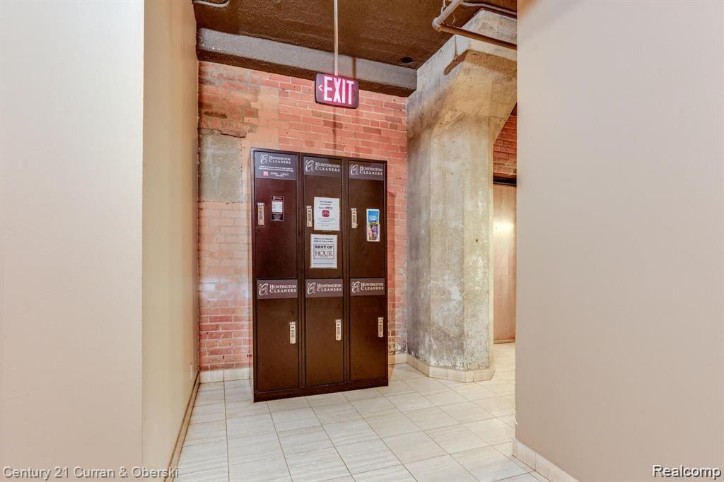 6533 E JEFFERSON Avenue, 19-133E, Detroit, MI 48207 — Photo 9