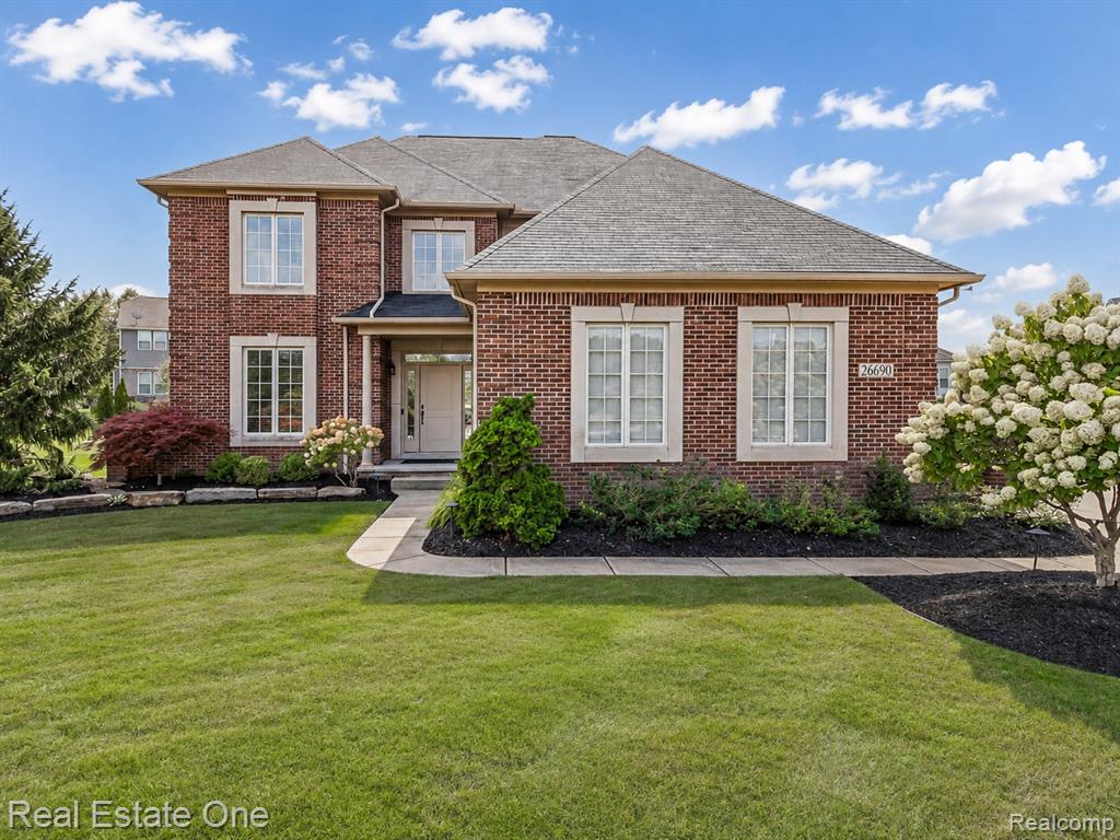 26690 Kentucky Court, South Lyon, MI 48178