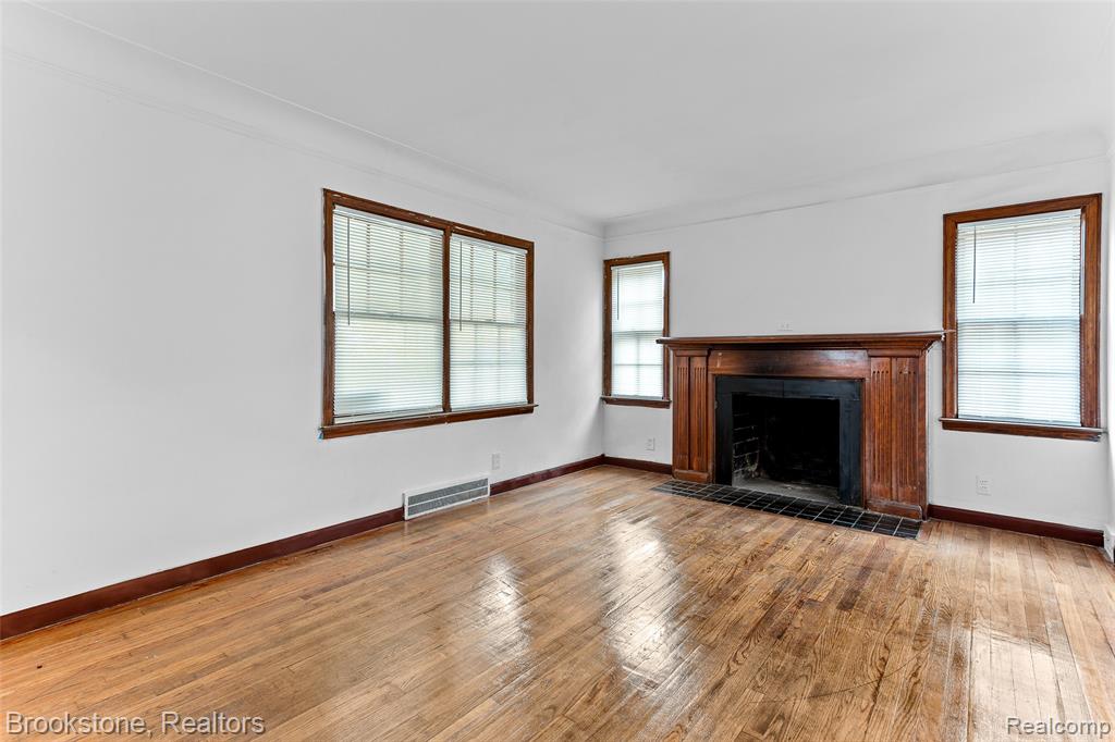 11644 Sussex Street, Detroit, MI 48227 — Photo 7