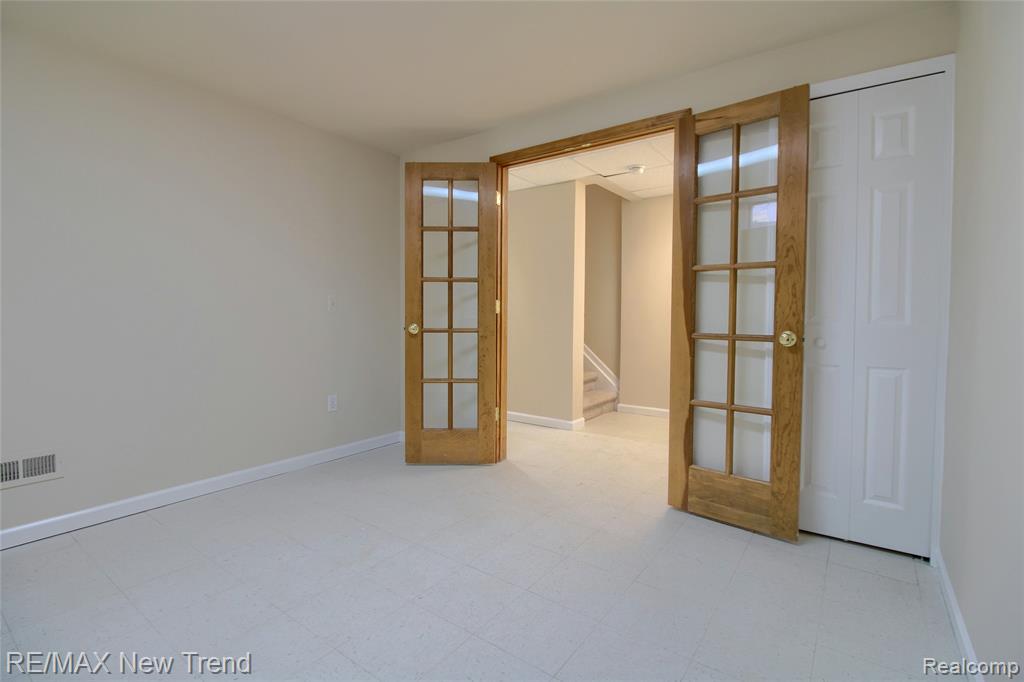 3241 Buckhorn Court, Ann Arbor, MI 48105 — Photo 34