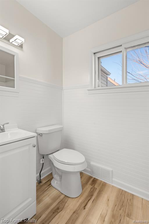 8293 FORD Avenue, Warren, MI 48089 — Photo 17