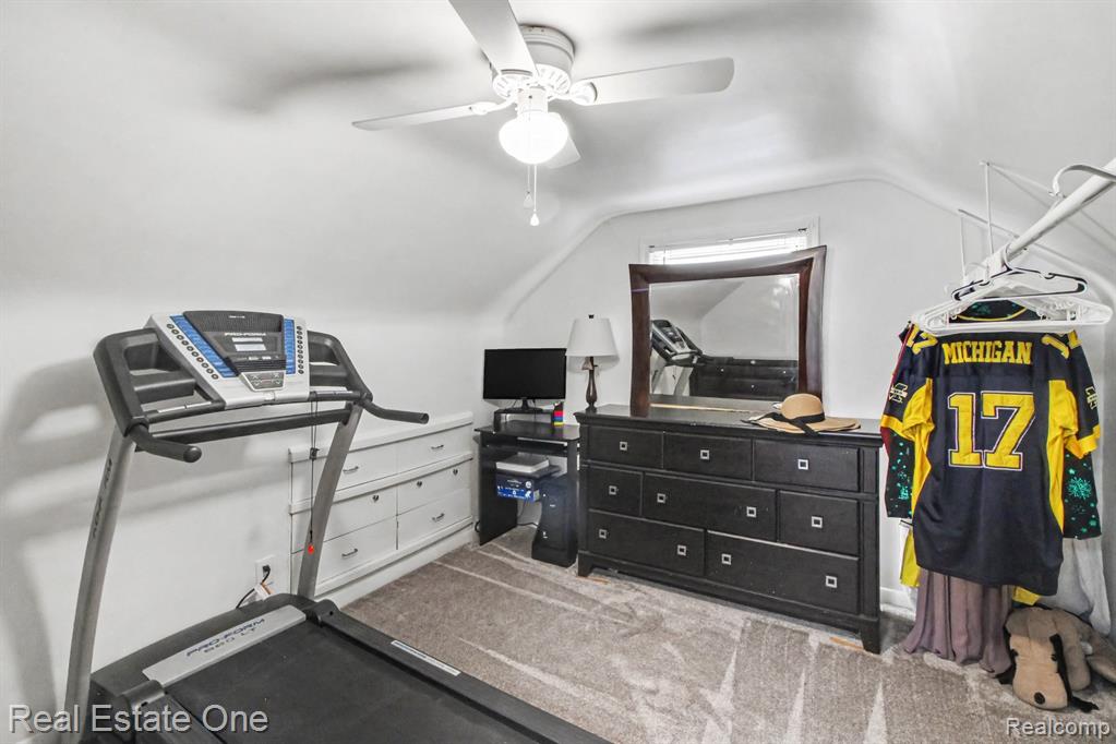 33065 John Hauk Street, Garden City, MI — Photo 10