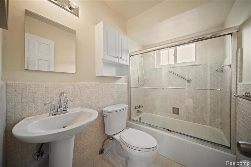 4829 MANSFIELD Avenue, G2, Royal Oak, MI 48073 — Photo 17