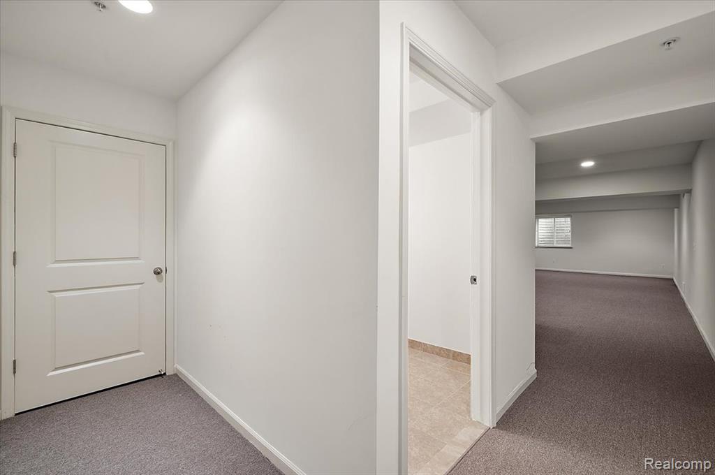 6713 Boulder Pointe Drive, Washington, MI — Photo 35