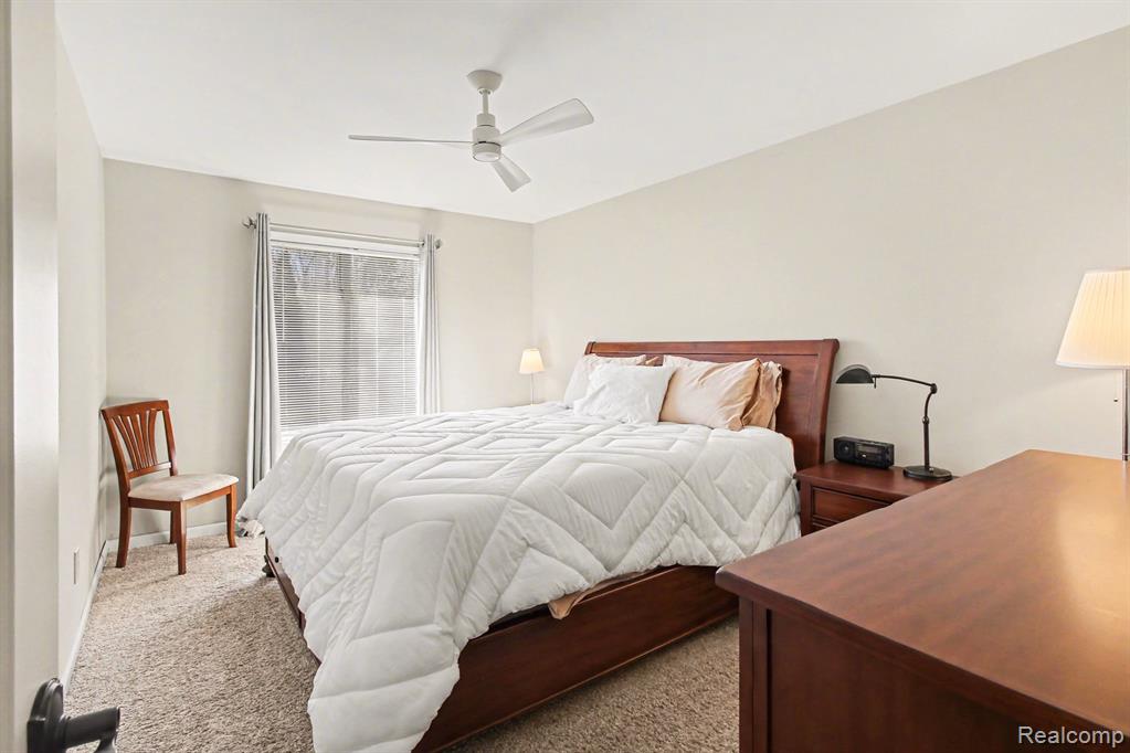 11591 PLEASANT VIEW Drive, Pinckney, MI 48169 — Photo 22