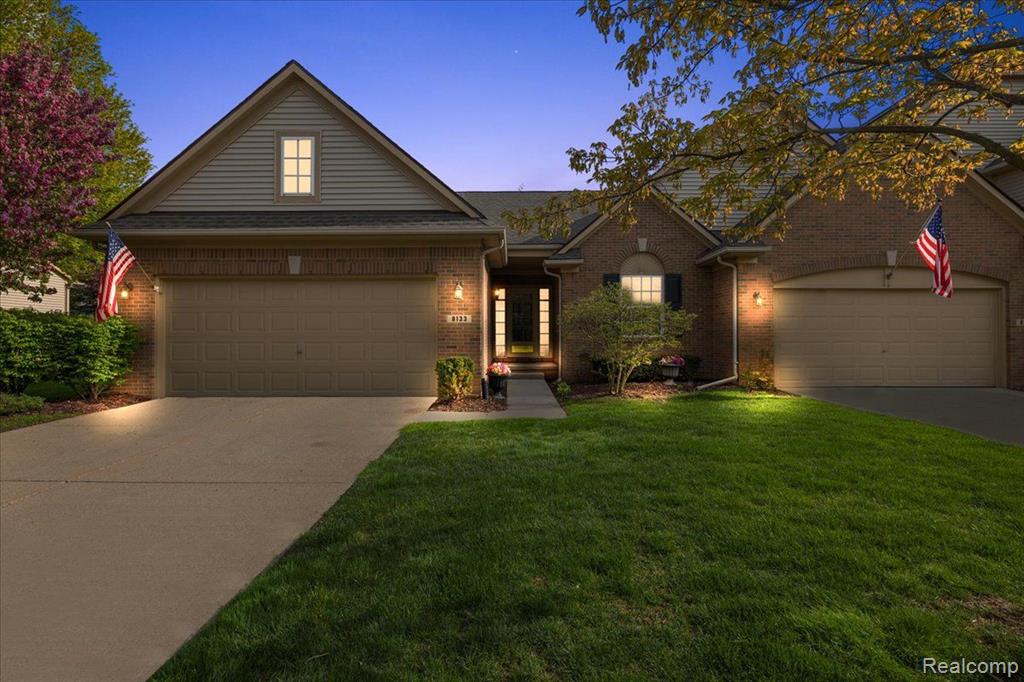 8133 SPRINGDALE Drive, 62, White Lake, MI — Photo 2
