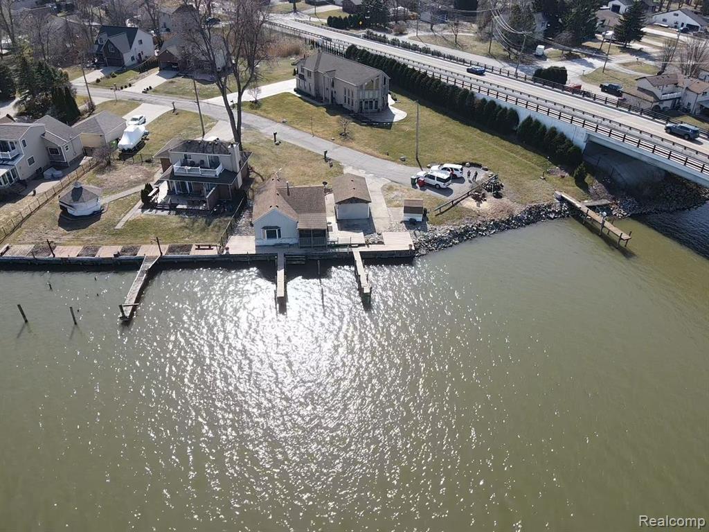 39964 SHORELINE Drive, Harrison Township, MI — Photo 39