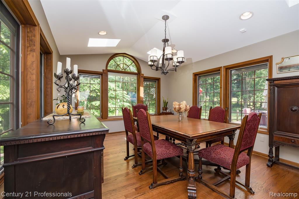 9200 Fox Hollow Road, Clarkston, MI 48348 — Photo 11