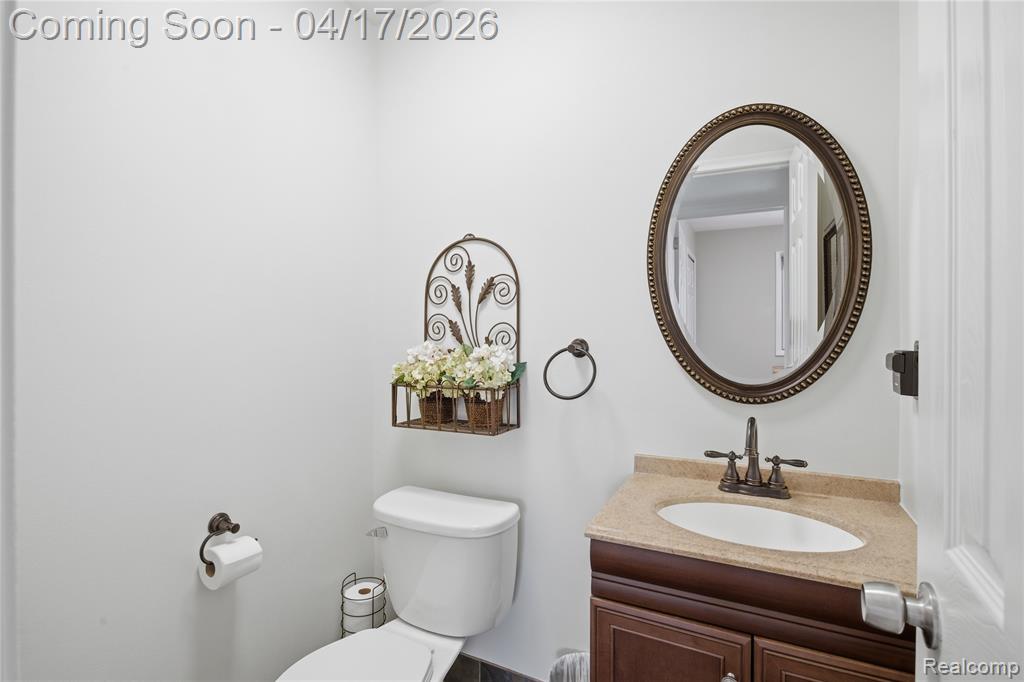 3389 Shawnee Lane, Waterford, MI 48329 — Photo 25