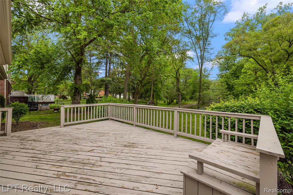 41400 Utica Road, Sterling Heights, MI 48313 — Photo 38