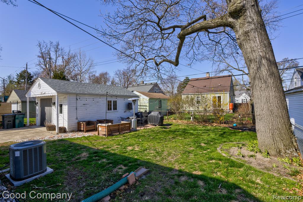 809 MEADOWDALE Street, Ferndale, MI 48220 — Photo 52