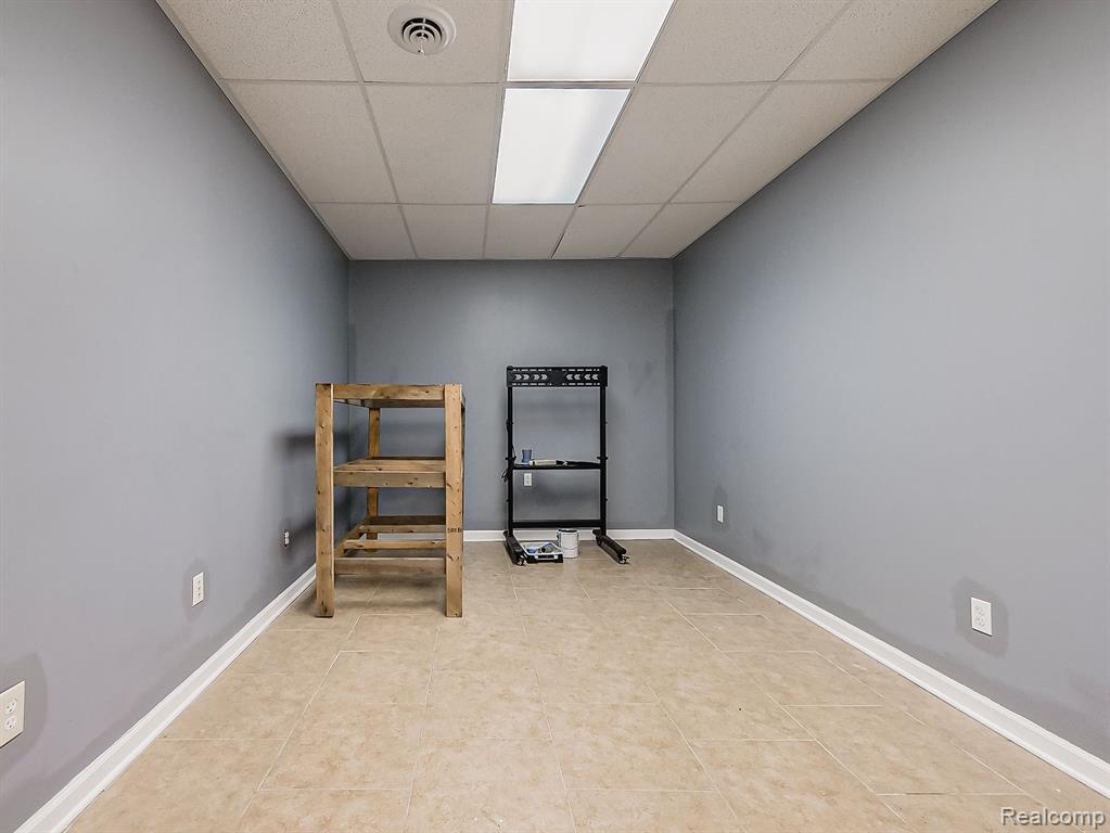 15735 SCHAEFER, Detroit, MI 48227 — Photo 10