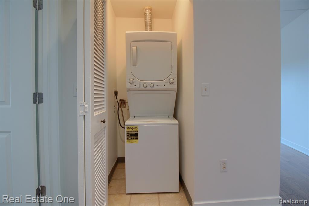 111 N Ashley 810, Ann Arbor, MI 48104 — Photo 19