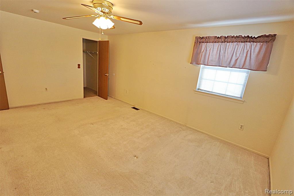 2131 Vine Way Drive, 97, Canton, MI 48188 — Photo 11