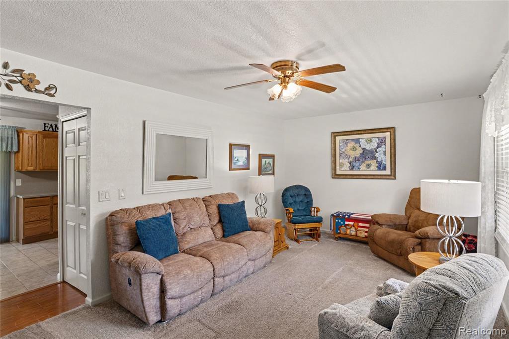 4427 N Washburn Road, Davison, MI 48423 — Photo 8