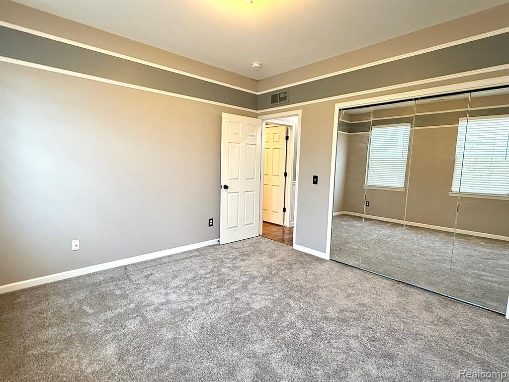5112 Mesa Drive, Shelby Twp, MI 48316 — Photo 12