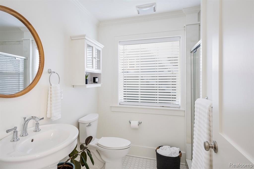930 E 2nd Street, Royal Oak, MI 48067 — Photo 20