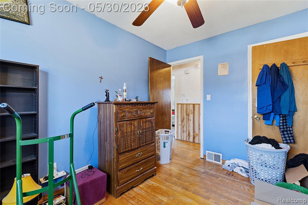 529 Cardwell Street, Garden City, MI — Photo 15