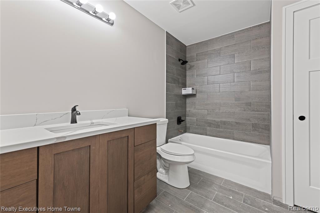 67695 MADELINE Street, Richmond, MI 48062 — Photo 16