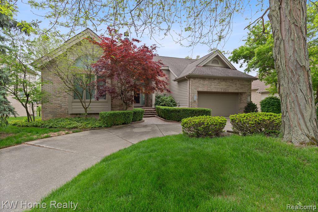 4958 COUNTRYSIDE Drive, West Bloomfield, MI 48323 — Photo 3
