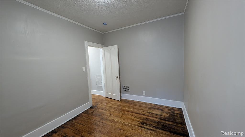 369 Newport Street, Detroit, MI, 48215