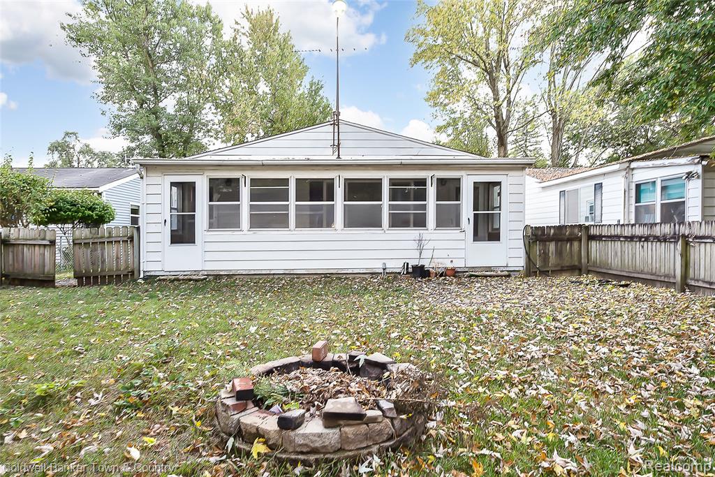 7565 Ore Lake Road, Brighton, MI 48116 — Photo 21