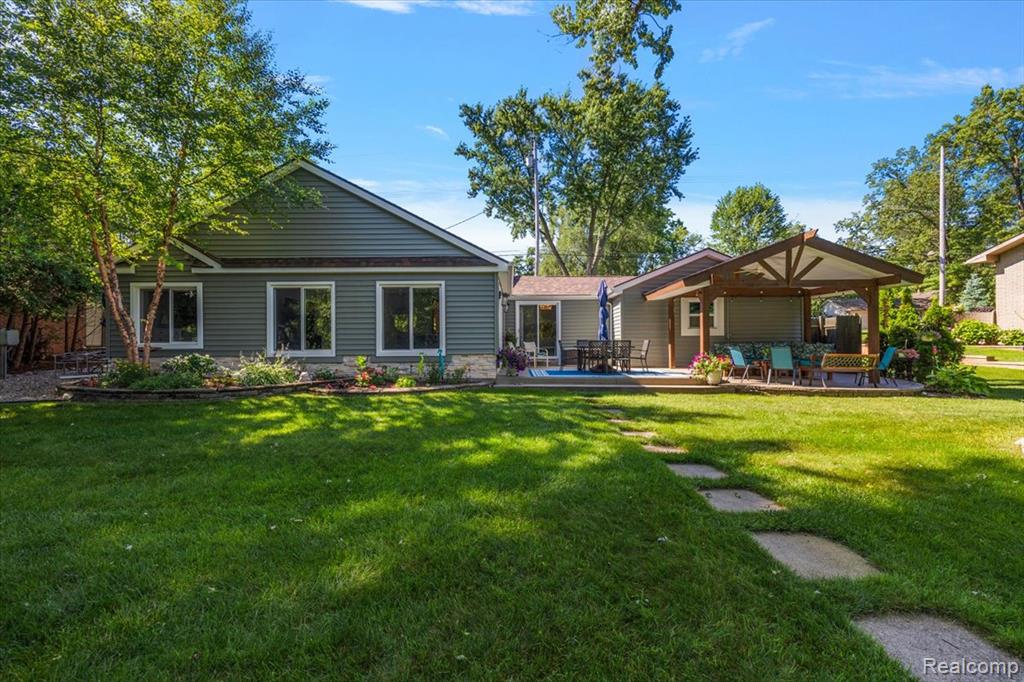 9050 Marilyn Terrace, Commerce Twp, MI 48382 — Photo 53