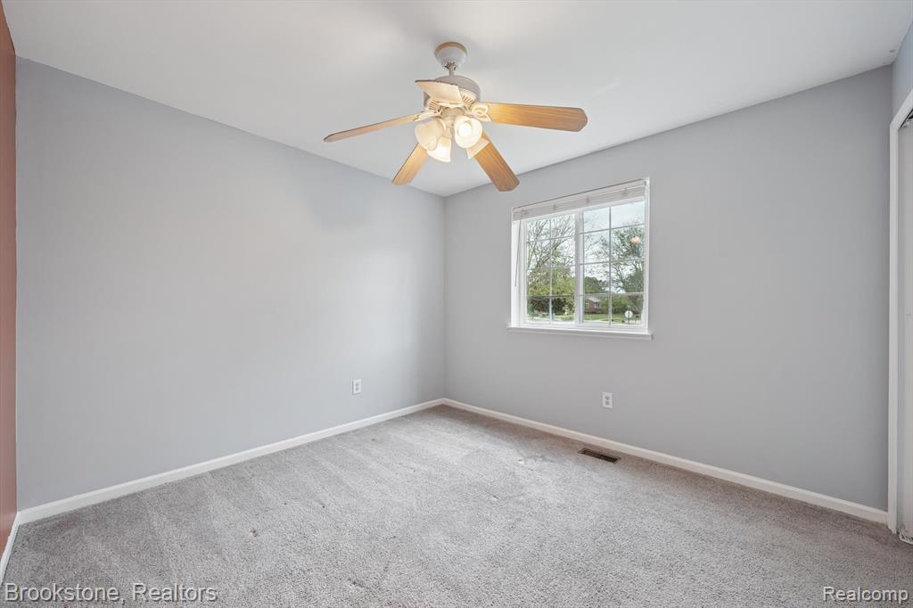 9088 Posey Drive, Whitmore Lake, MI 48189 — Photo 21