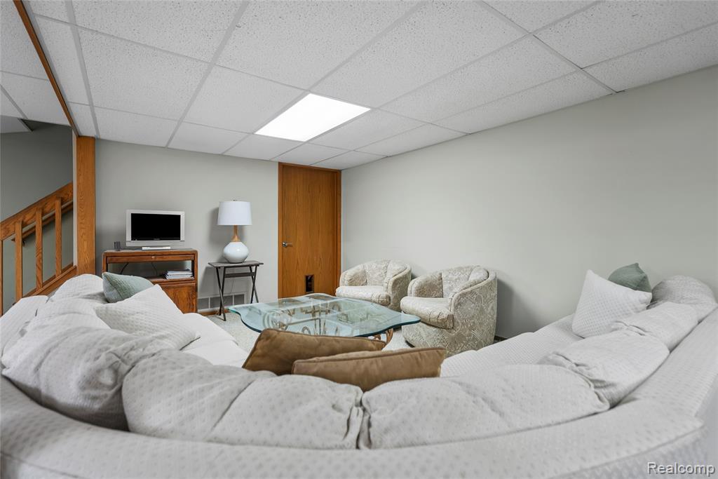 990 Brewer Road, Leonard, MI 48367 — Photo 29