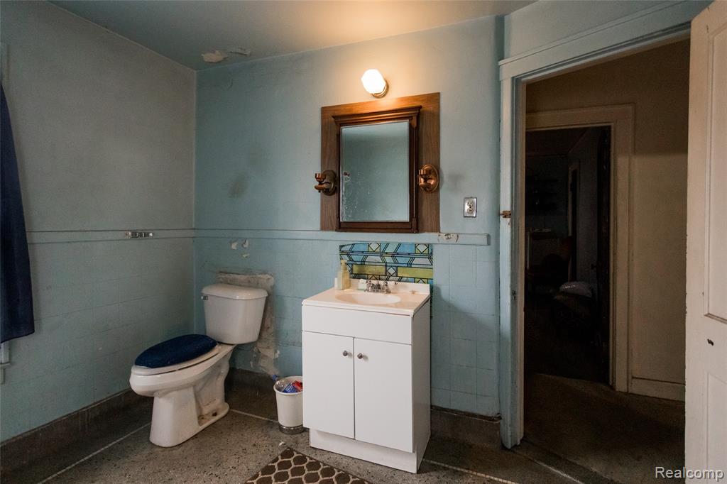 12096 Meyers Road, Detroit, MI 48227 — Photo 14
