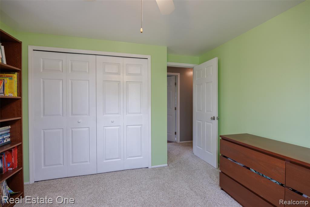 5345 Patterson Drive, Troy, MI 48085 — Photo 22