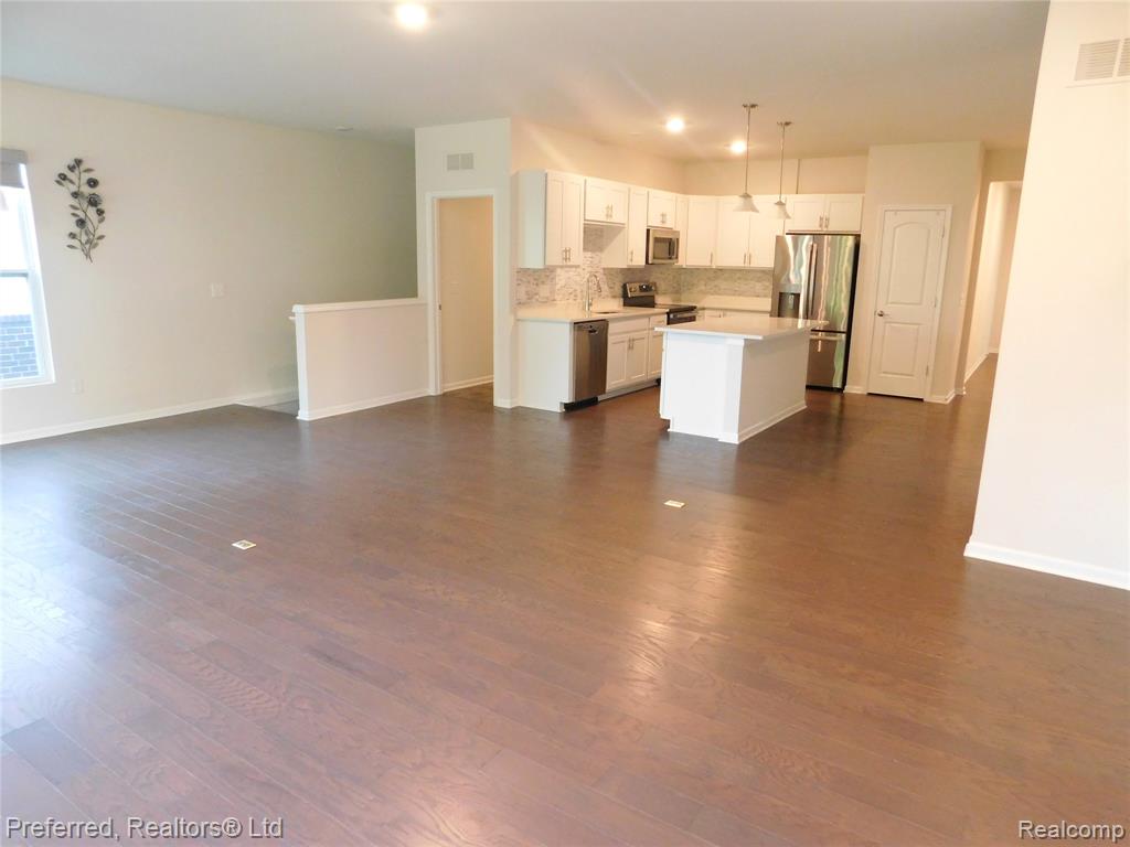 47653 Fowler Creek Drive, Canton, MI 48188 — Photo 8