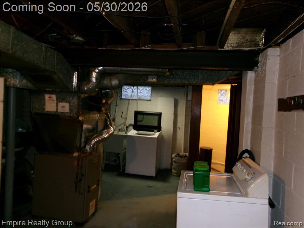 7507 W Parkway Street, Redford, MI 48239 — Photo 19