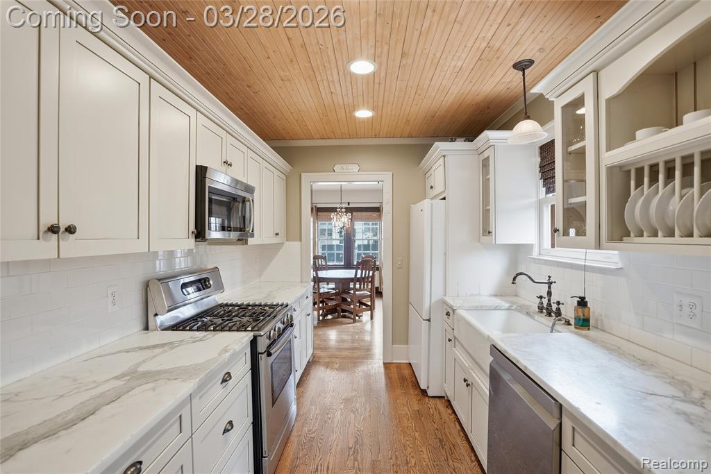 339 Wesley Street, Rochester, MI 48307 — Photo 15