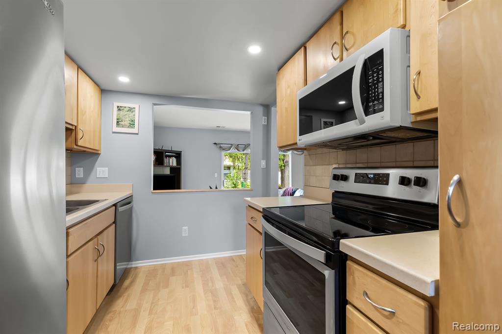 721 DEER Street, Plymouth, MI 48170 — Photo 16