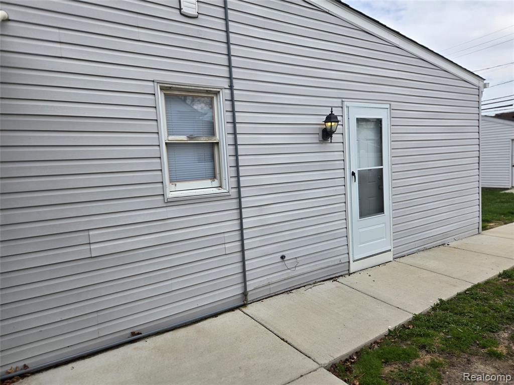 6589 Ziegler Street, Taylor, MI 48180 — Photo 31
