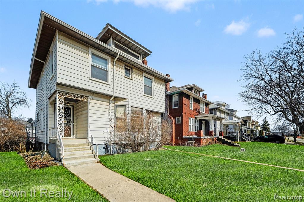 195 Massachusetts Street, Highland Park, MI 48203 — Photo 2
