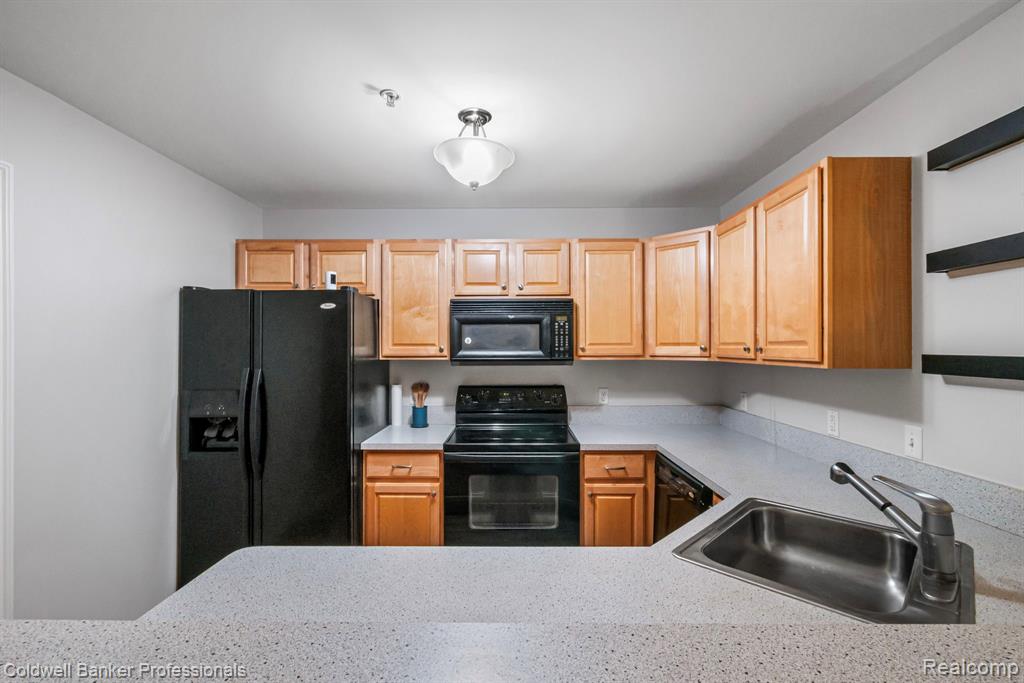 50135 Harding Street, 115, Canton, MI 48188 — Photo 18